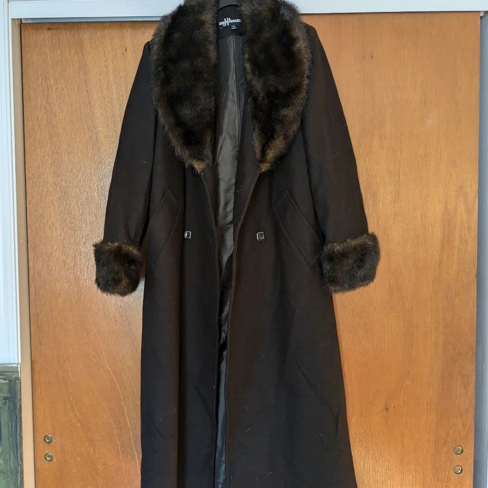 Not Available - Picture 15 of 16